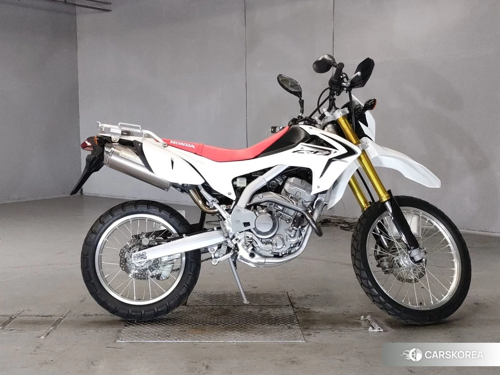 Проданный Honda CRF250L 2017 из Японии