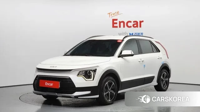 Kia Di Ol Nu Niro 2022 Белый из Кореи