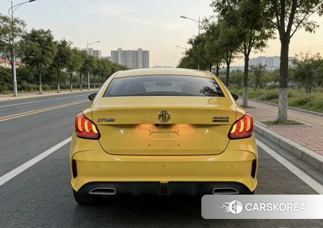 MG MG5 2022 Желтый из Китая