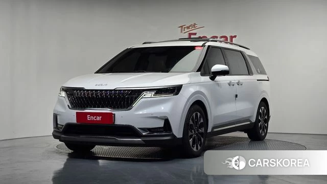 Kia Carnival 4th generation 2023 Белый из Кореи