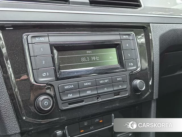Volkswagen Bora 2023 Белый из Китая
