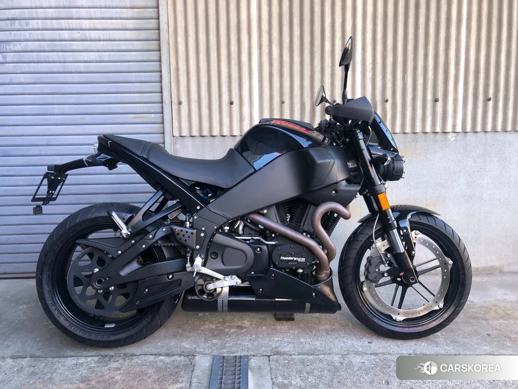 Проданный Buell XB9SX LIGHTNING 2010 из Японии