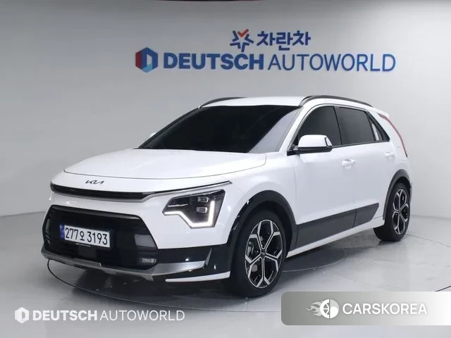 Kia Di Ol Nu Niro 2025 Белый из Кореи