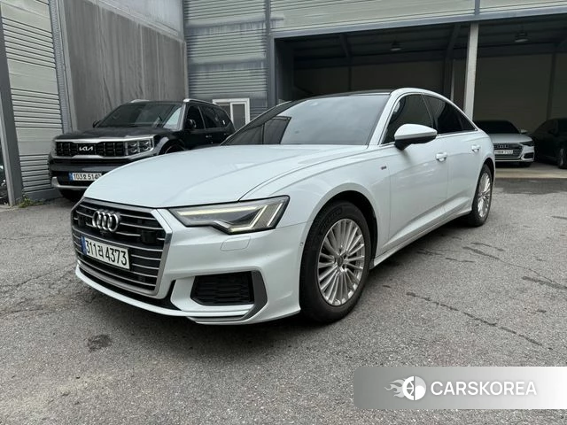 Audi A6 (C8) 2021 Белый из Кореи