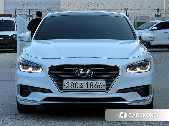 Hyundai Grandeur IG Hybrid 2018 Белый из Кореи