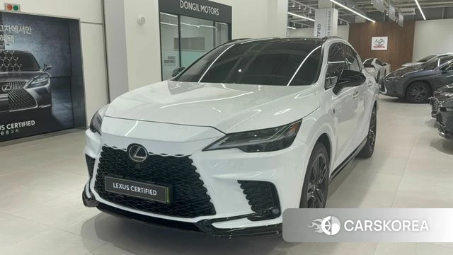 Lexus RX500h 5th generation 2025 Белый из Кореи