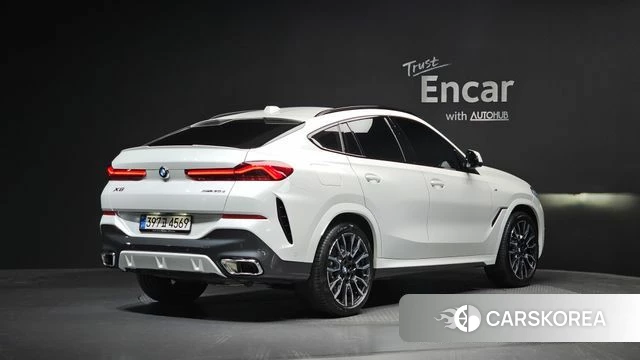 BMW X6 (G06) 2025 Белый из Кореи