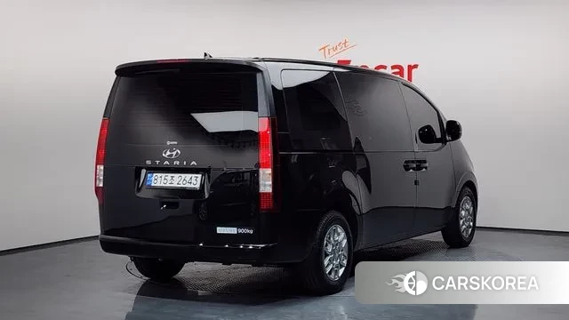 Hyundai Staria 2023 Черный из Кореи