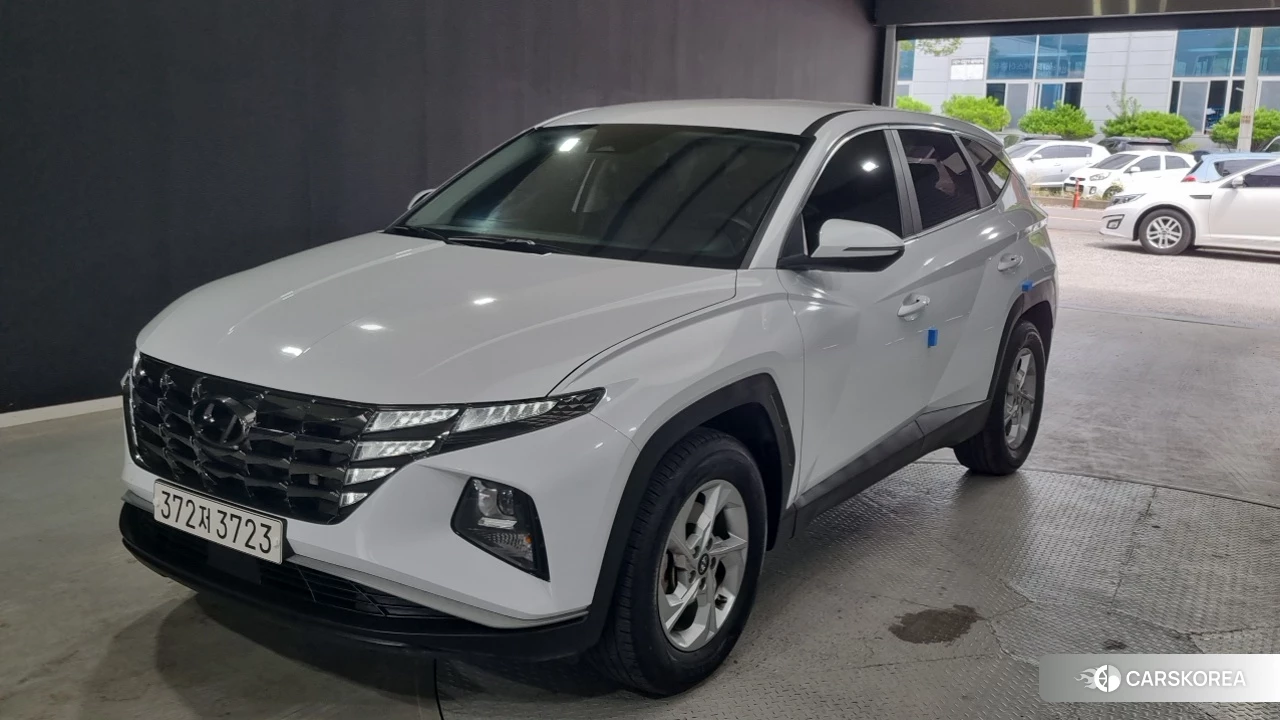 Hyundai Tucson (NX4) 2022 Белый из Кореи