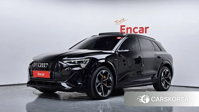 Audi e-Tron 2023 Черный из Кореи