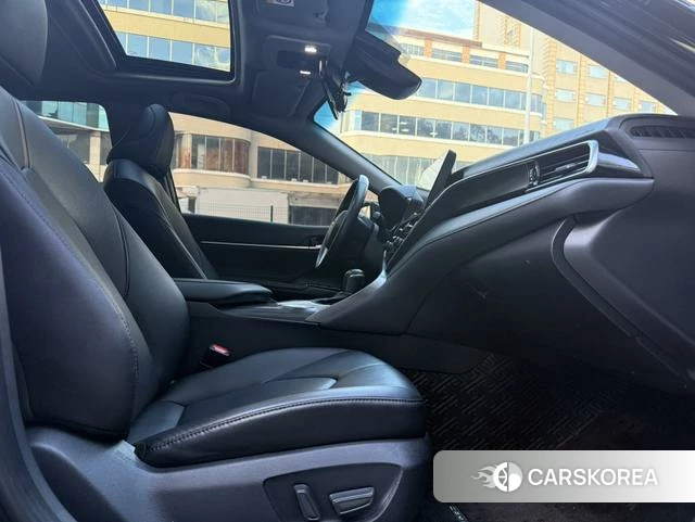 Toyota Camry 2023 Черный из Китая