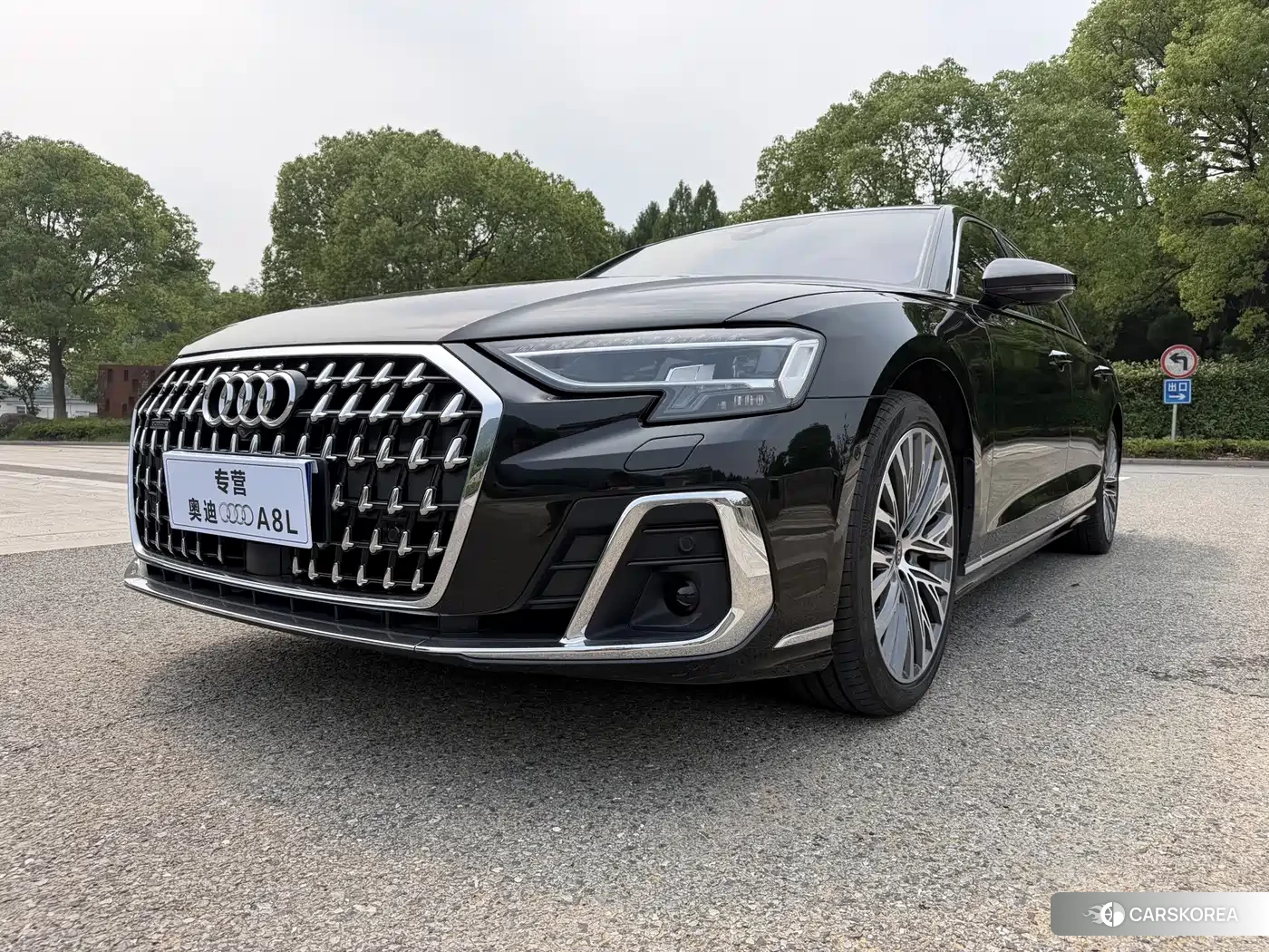 Audi A8 2024 Черный из Китая