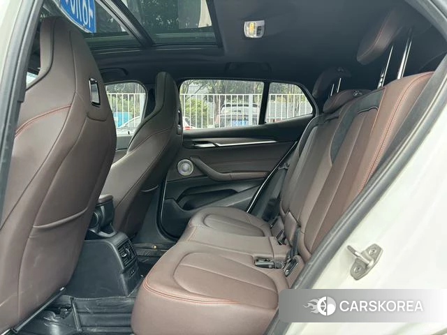 BMW X2 2022 Серебристо-серый из Китая
