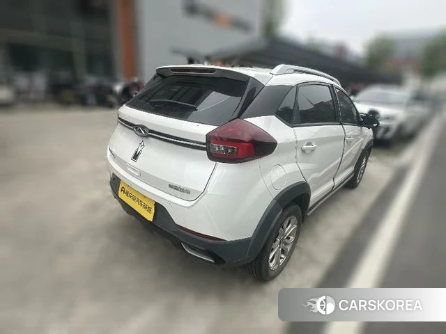 Chery Tiggo 3x 2022 Белый из Китая