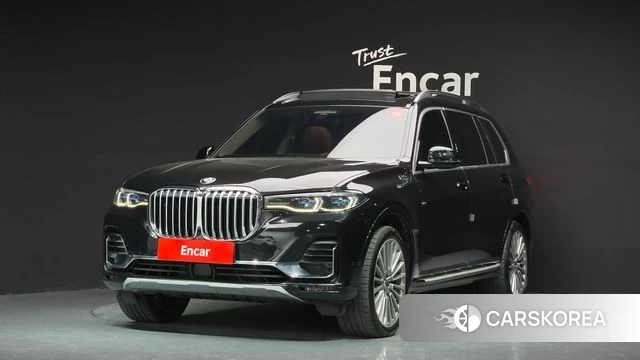 BMW X7 (G07) 2021 Черный из Кореи
