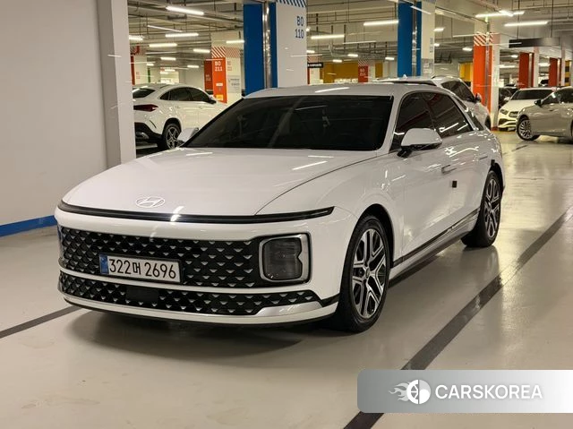 Hyundai Grandeur Hybrid (GN7) 2023 Белый из Кореи
