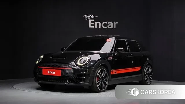 Mini Cooper S Clubman 2023 Черный из Кореи