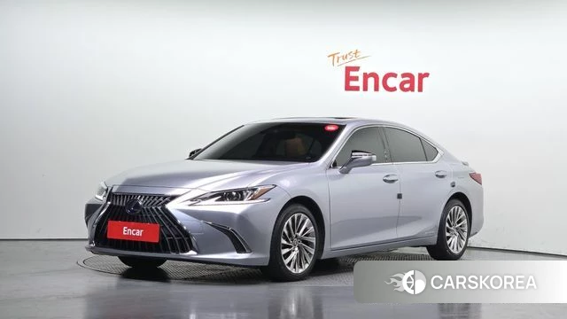 Lexus ES300h 7th generation 2021 Серебристо-серый из Кореи