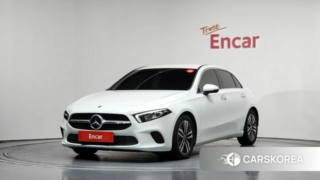 Mercedes-Benz A-Class W177 2023 Белый из Кореи