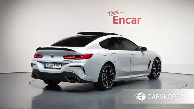 BMW 8 Series (G15) 2022 Белый из Кореи