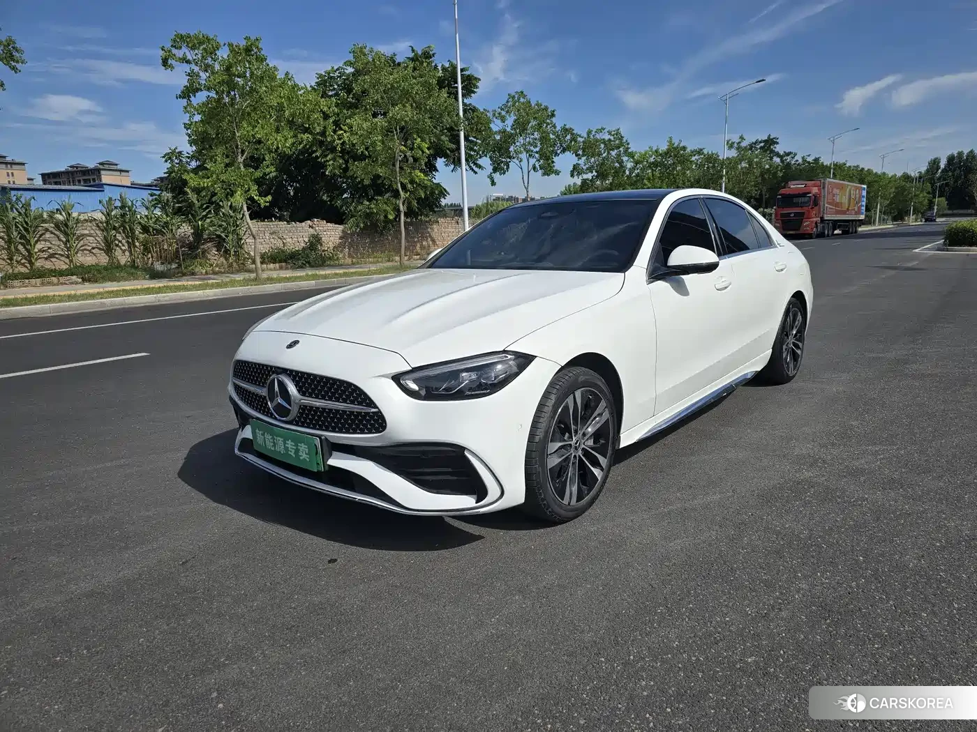 Mercedes-Benz C-class new energy 2024 Белый из Китая