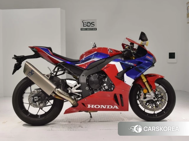 Проданный Honda CBR1000RR-R FIREBLADE SP id 4175838 из Японии