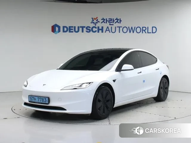Tesla Model 3 2024 Белый из Кореи