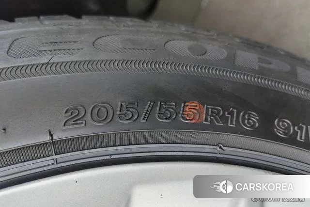 Toyota Asian lion 2022 Белый из Китая