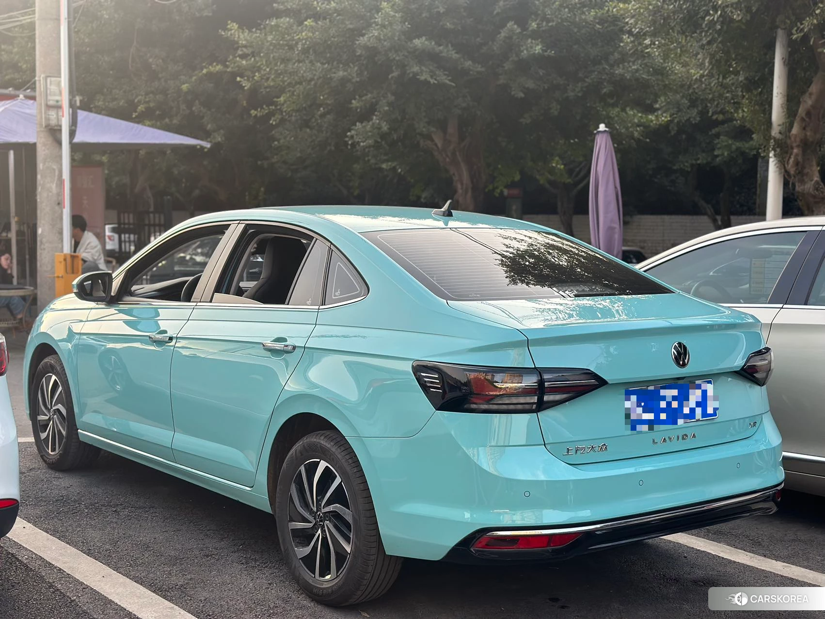 Volkswagen Lavida 2023 Зеленый из Китая