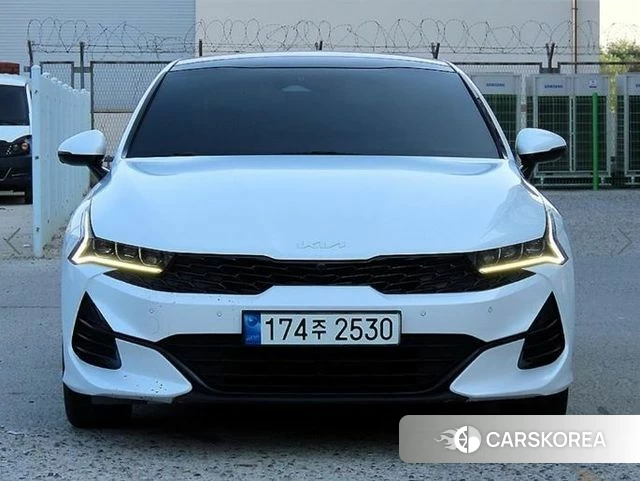 Kia K5 3rd generation 2022 Белый из Кореи