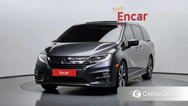 Honda Odyssey 2018 Серый из Кореи