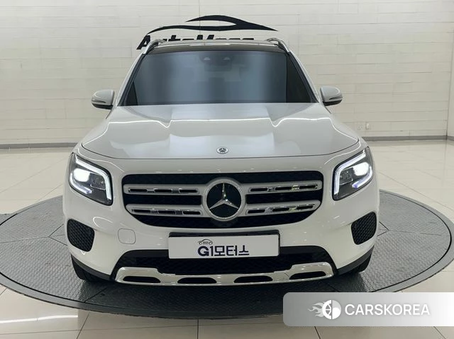 Mercedes-Benz GLB-Class X247 2022 Белый из Кореи