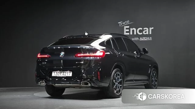 BMW X4 (G02) 2024 Черный из Кореи