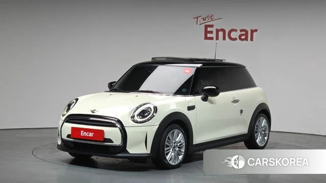 Mini Cooper 2021 Жемчужный цвет из Кореи
