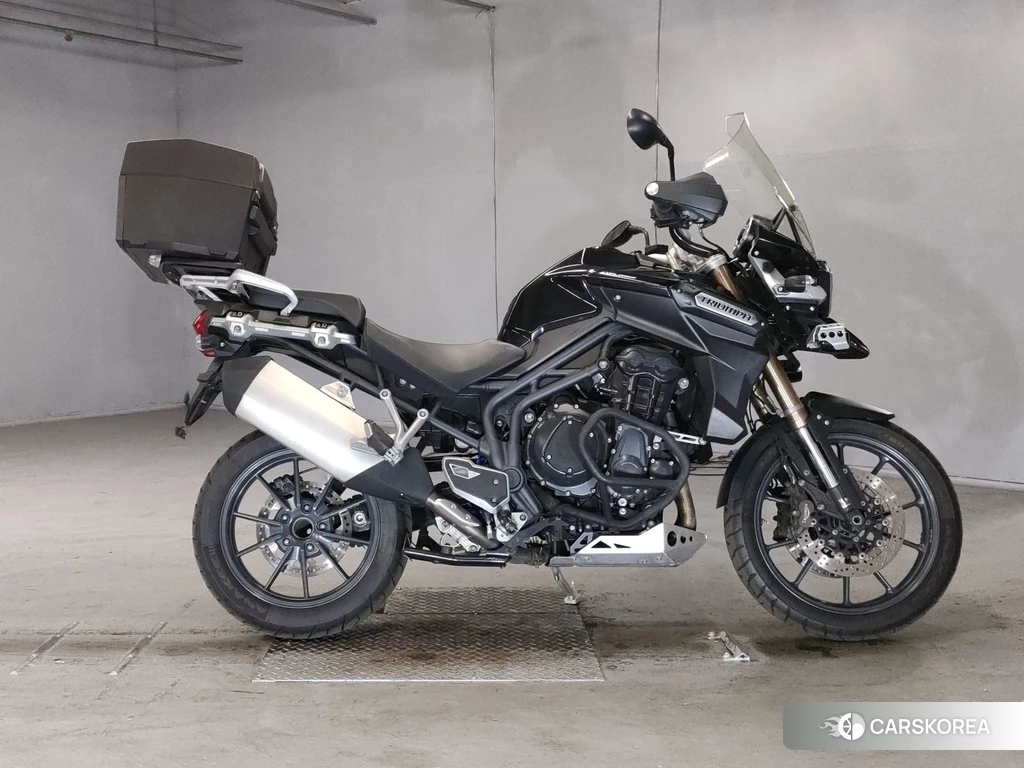 Проданный Triumph TIGER EXPLORER 1200 2012 из Японии, фото 2
