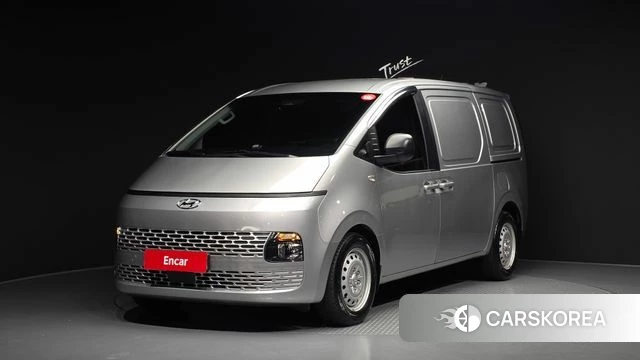 Hyundai Staria 2021 Серебристо-серый из Кореи