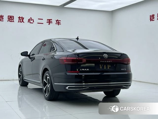 Volkswagen Passat 2023 Черный из Китая