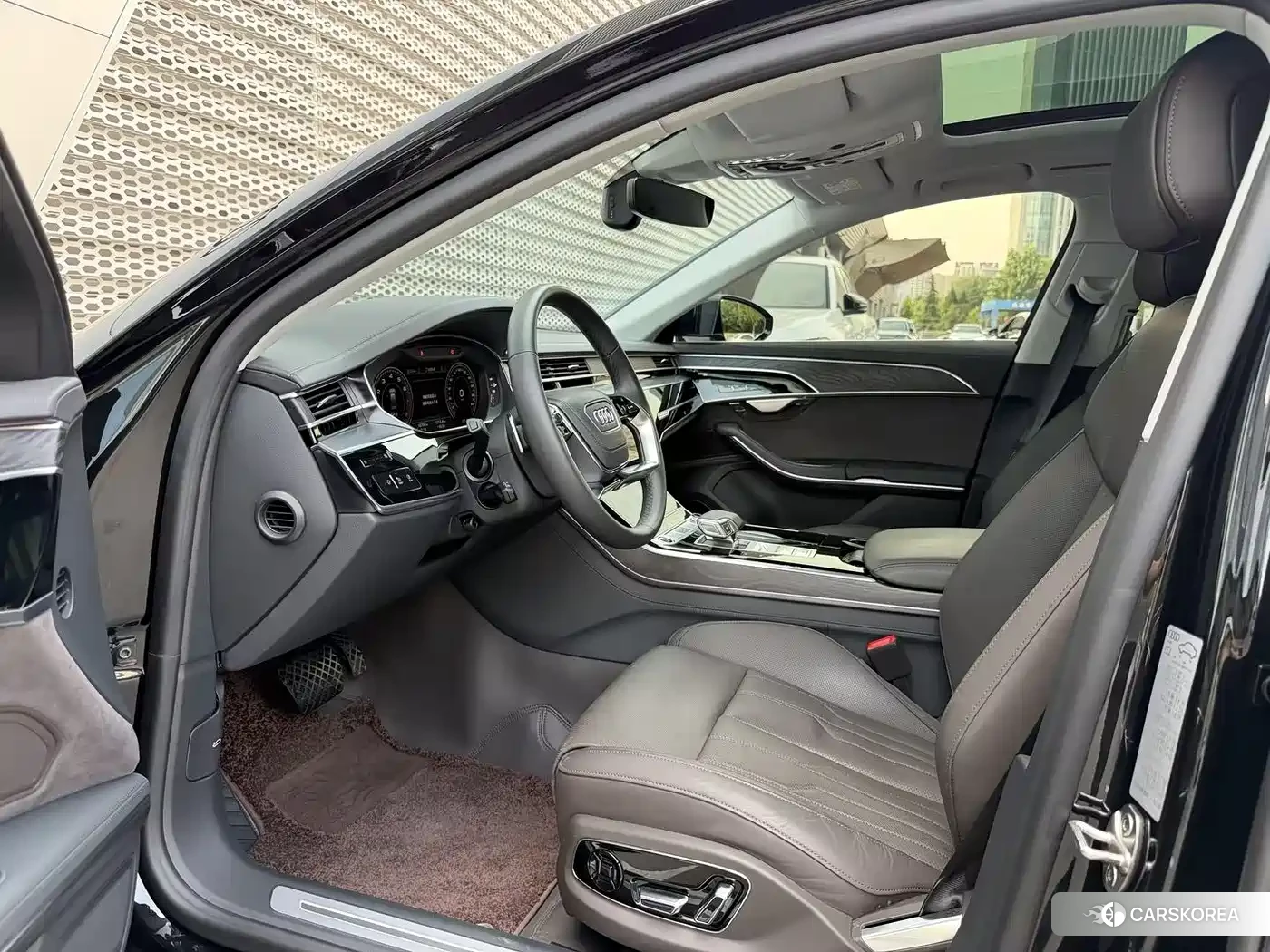 Audi A8 2025 Черный из Китая