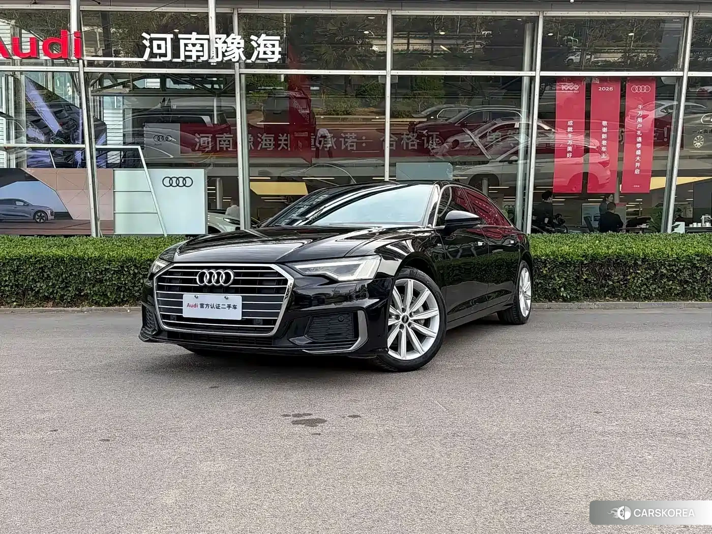 Audi A6L 2022 Черный из Китая