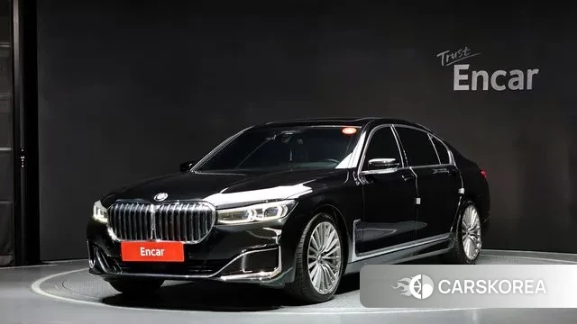 BMW 7 Series (G11) 2019 Черный из Кореи