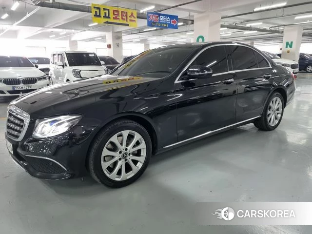 Mercedes-Benz E-Class W213 2018 Черный из Кореи