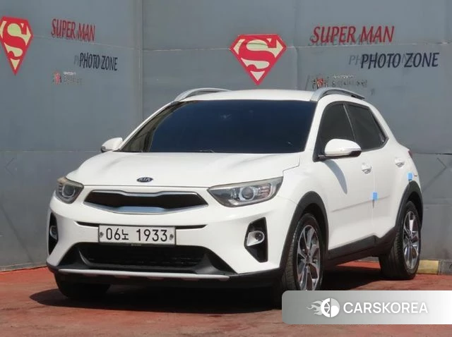 Kia Stonic 2018 Белый из Кореи