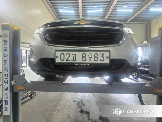 Chevrolet (GM Daewoo) Equinox 2018 Серебристо-серый из Кореи