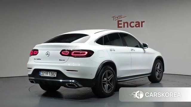 Mercedes-Benz GLC-Class X253 2021 Белый из Кореи