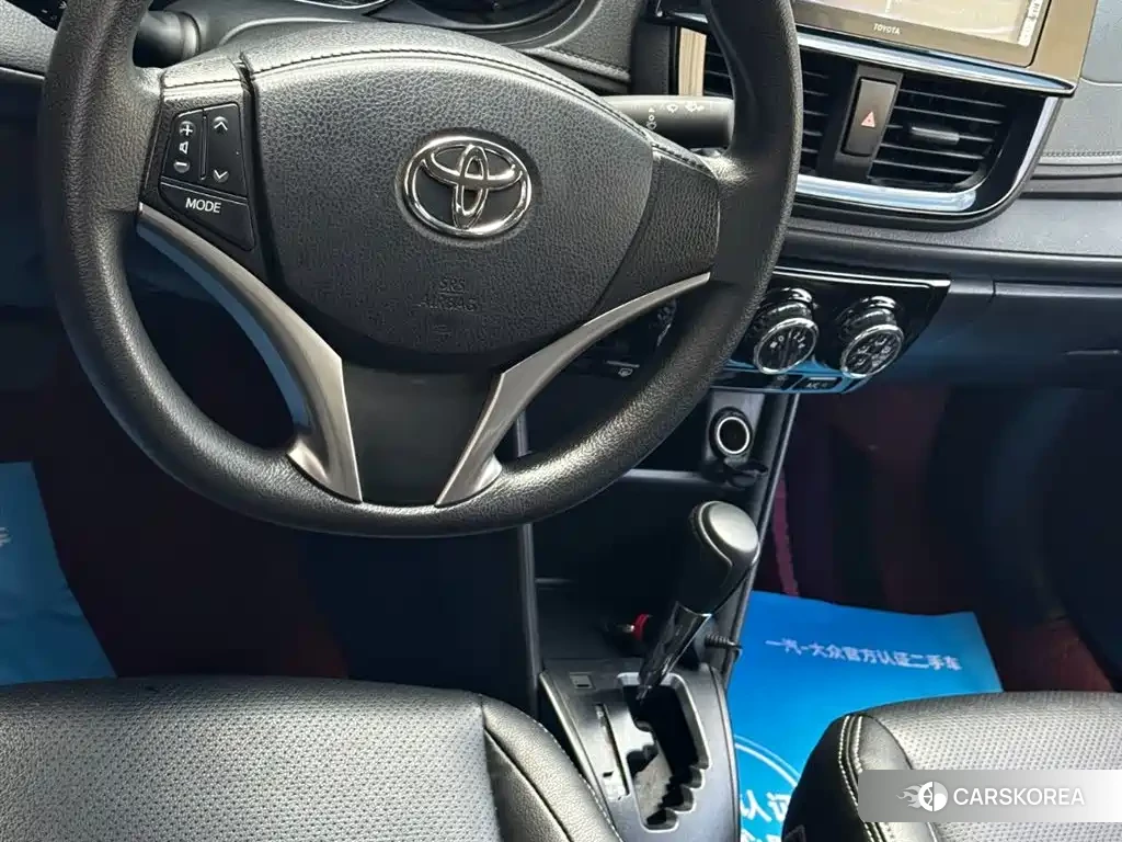 Toyota Vios 2022 Белый из Китая