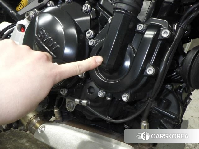 Engine photo
