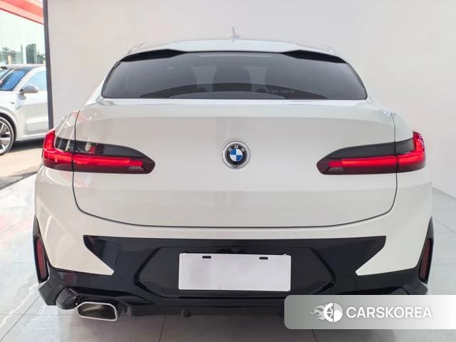 BMW X4 2023 Белый из Китая