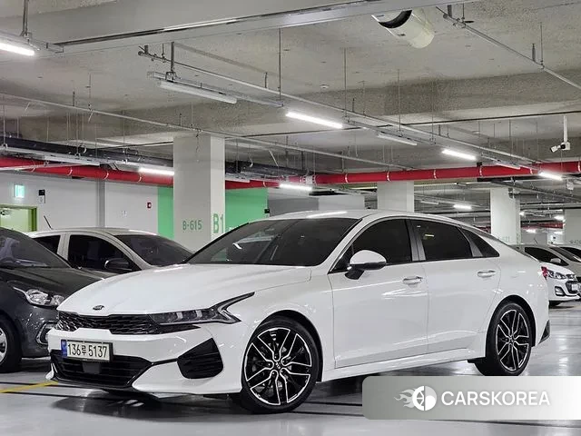 Kia K5 3rd generation 2021 Белый из Кореи