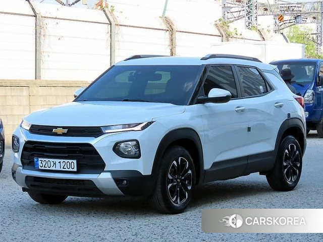 Chevrolet (GM Daewoo) Trailblazer 2022 Белый из Кореи