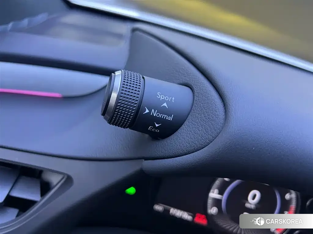 Lexus ES 2026 Белый из Китая
